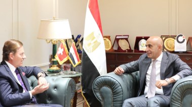وزير التعليم محمد علدالطيف، وسفير سويسرا بالقاهرة أندرياس باوم