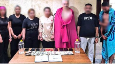المتهمون بممارسة أعمال منافية للآداب