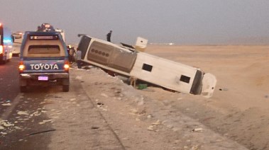  تصادم أتوبيس ونصف نقل بأسيوط