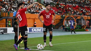 محمد صلاح وعمر مرموش 