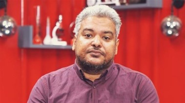 الكاتب سامح فايز