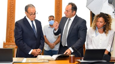 وزير الخارجية بدر عبدالعاطي يطلع على توثق معاهدات ووثائق نادرة