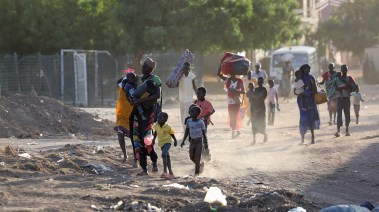 عائلات سودانية أثناء الحرب