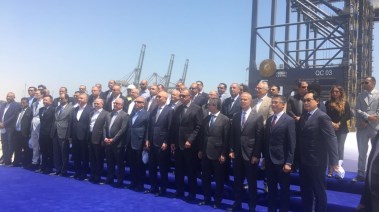 جولة كامل الوزير بميناء العين السخنة . 