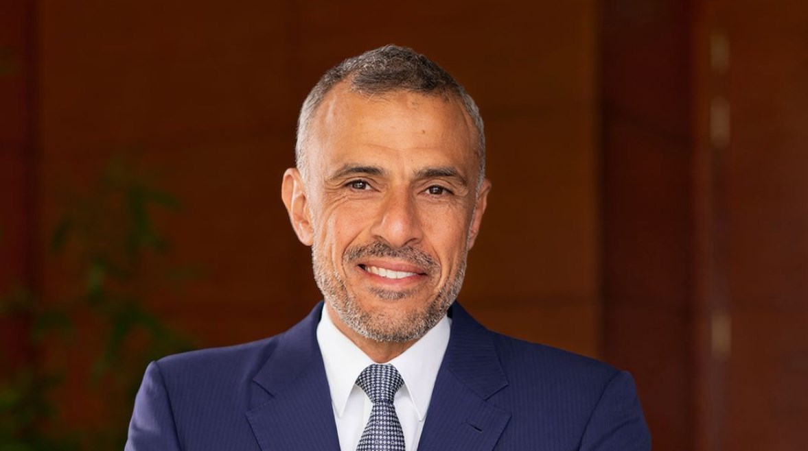 الرئيس التنفيذي لمجموعة إي إف جي القابضة، كريم عوض،