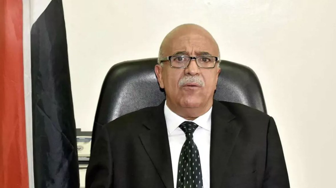 أحمد غالب الرهوي رئيس وزراء حكومة الحوثيين أحمد غالب الرهوي رئيس وزراء حكومة الحوثيين