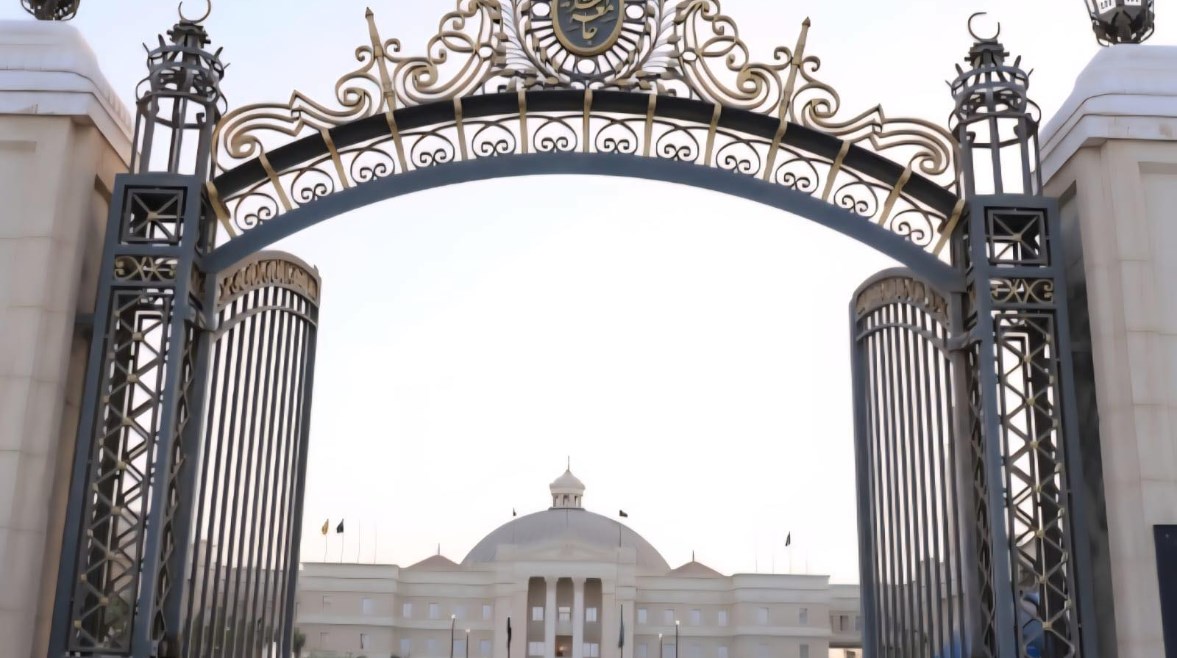 جامعة القاهرة الأهلية