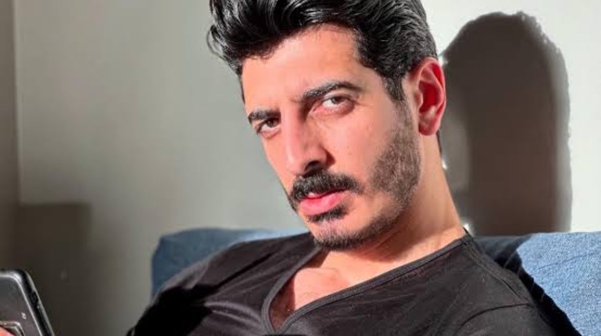 البلوجر شاكر محظور دلوقتي البلوجر شاكر محظور دلوقتي