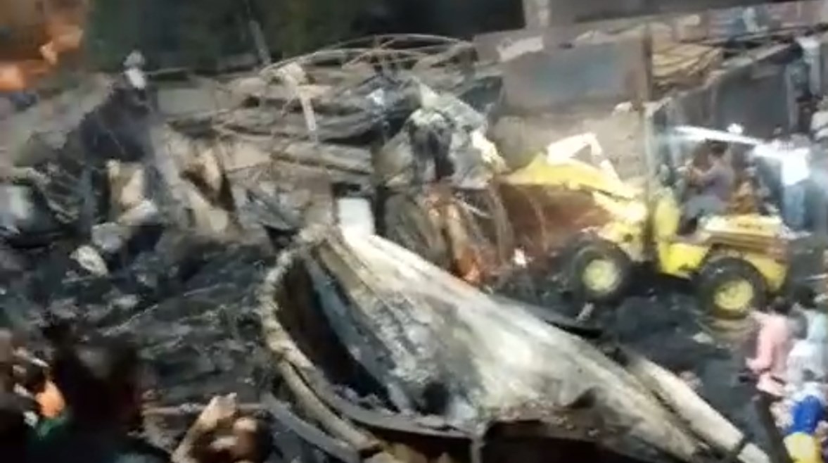 حريق محلات شبرا الخيمة حريق محلات شبرا الخيمة