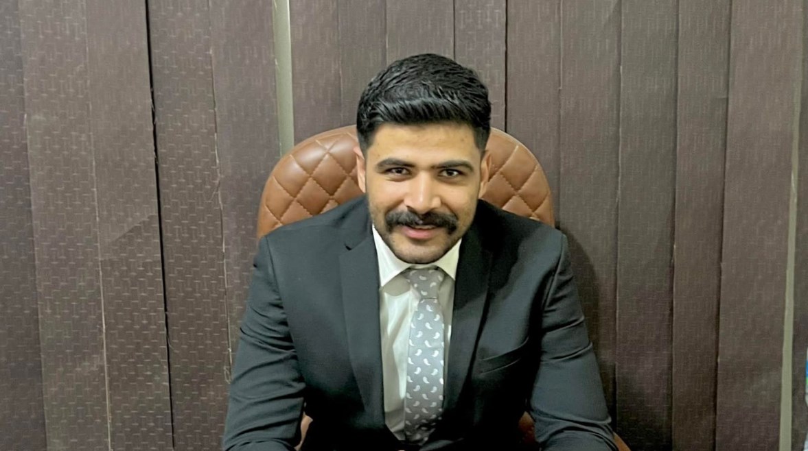 المحامي محمد يسري العريان المحامي محمد يسري العريان