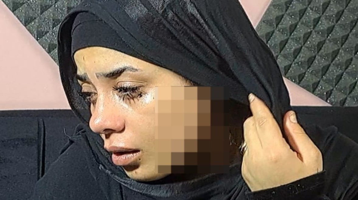 الفتاة المصابة الفتاة المصابة