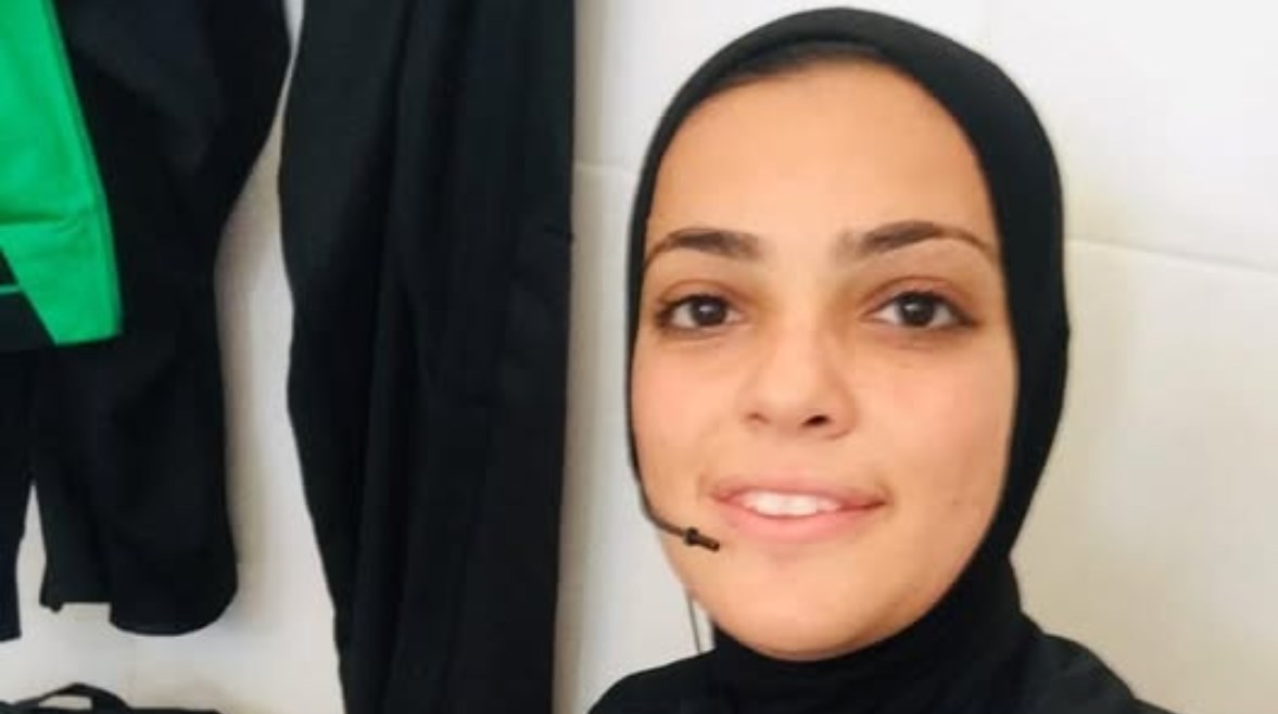 يارا عاطف يارا عاطف