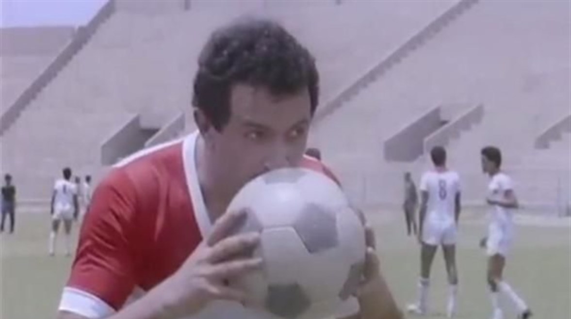 نور الشريف في فيلم شحاتة أبو كف نور الشريف في فيلم شحاتة أبو كف