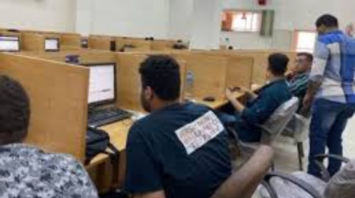 مجموع كلية الألسن من أدبي 2025