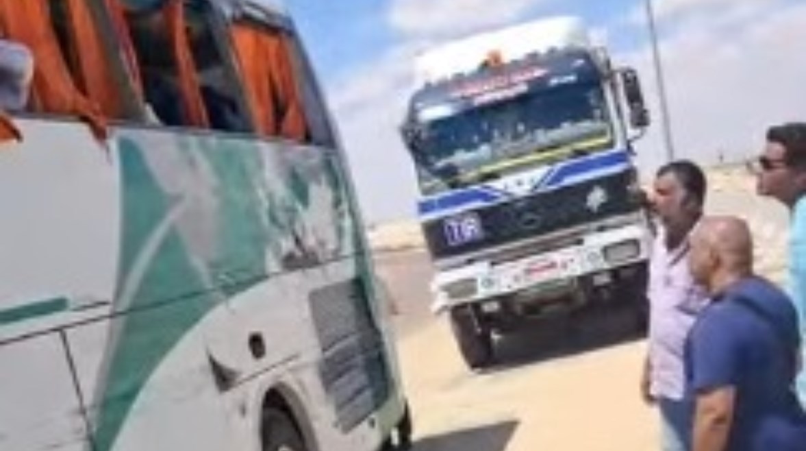 جانب من الحادث جانب من الحادث