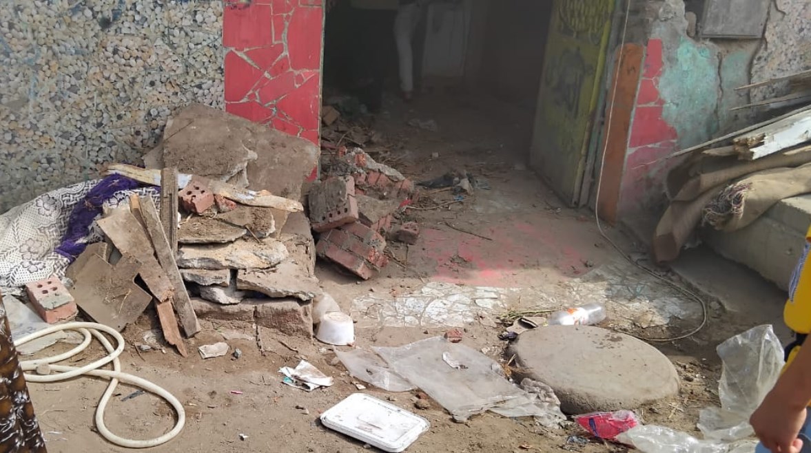 عقار البراجيل المنهار 
