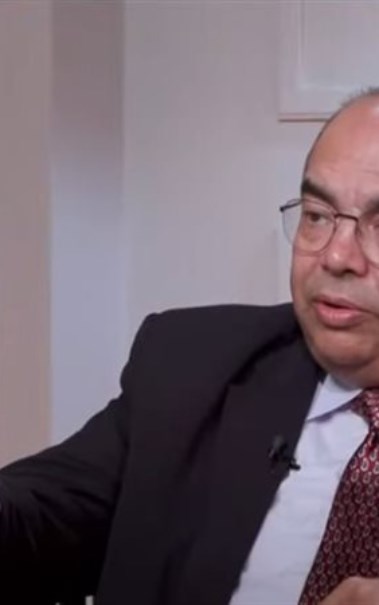 الدكتور محمود محيي الدين