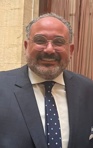 د. نزر الشيخ