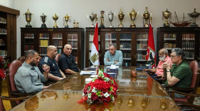 اجتماع الخطيب ولجنة التخطيط 