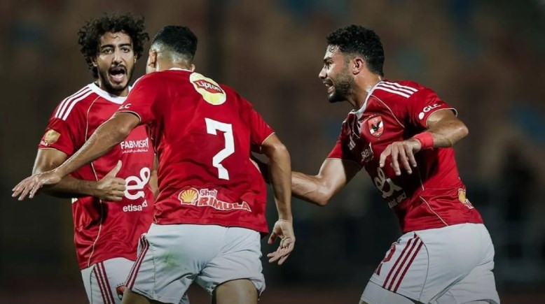 الأهلي والزمالك 