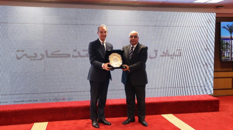 وزير العدل، عدنان فنجري، ووزير الاتصالات وتكنولوجيا المعلومات، عمرو طلعت