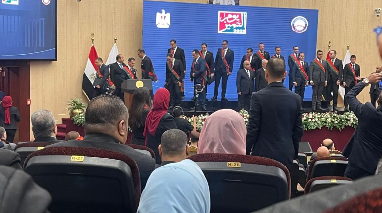 النيابة العامة تكرم عدد من أعضاءها