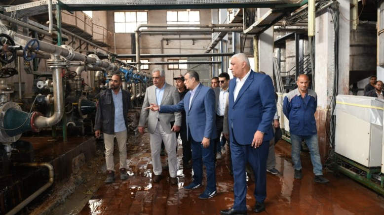 جولة تفقدية مفاجئة لوزير الدولة للإنتاج الحربي بشركة أبو زعبل للكيماويات 