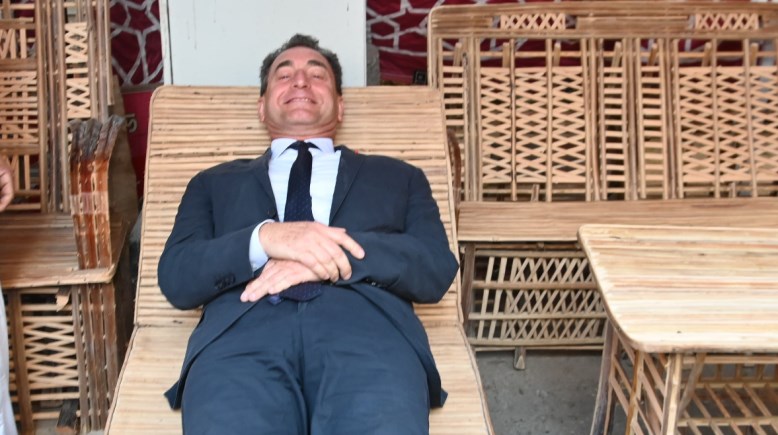 جانب من الزيارة جانب من الزيارة