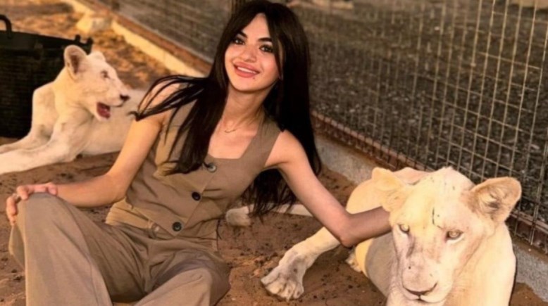  البلوجر سوزي الأردنية