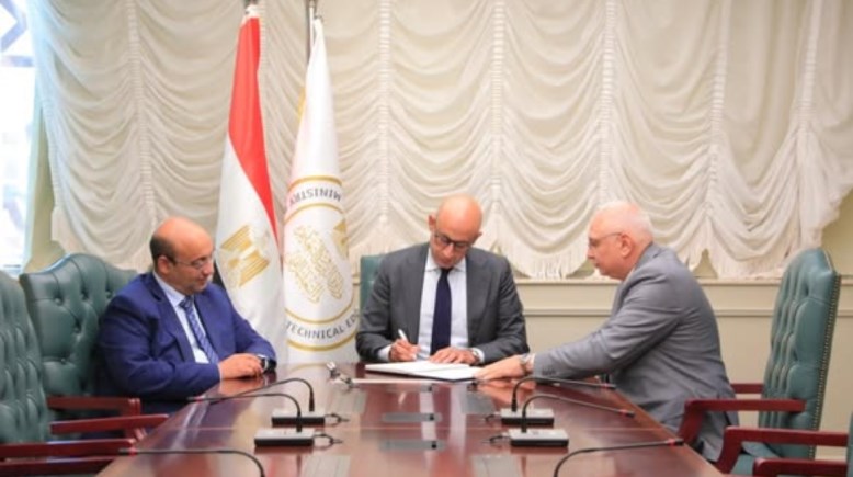  وزير التربية والتعليم، محمد عبداللطيف