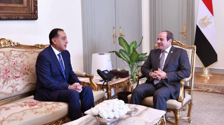 الرئيس عبدالفتاح السيسي ورئيس الوزراء مصطفى مدبولي