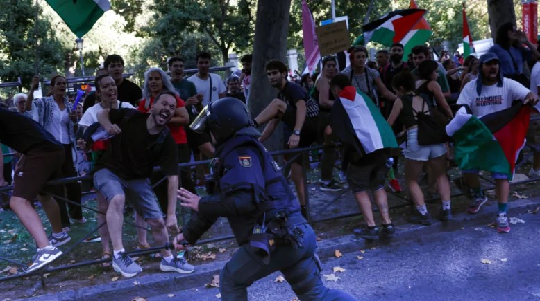 مظاهرات داعمة لفلسطين