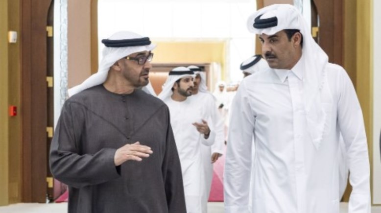 رئيس الإمارت يصل إلى الدوحة في زيارة أخوية