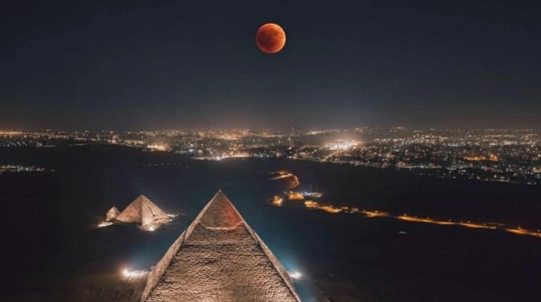 صورة لخسوف القمر