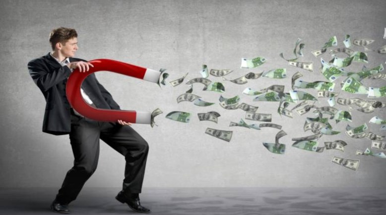 خمس عادات صغيرة قد تجعلك ثريًا دون أن تشعر