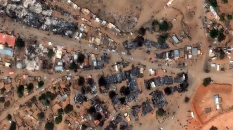الجيش السوداني ينجح في إنزال المساعدات جوًا على الفاشر