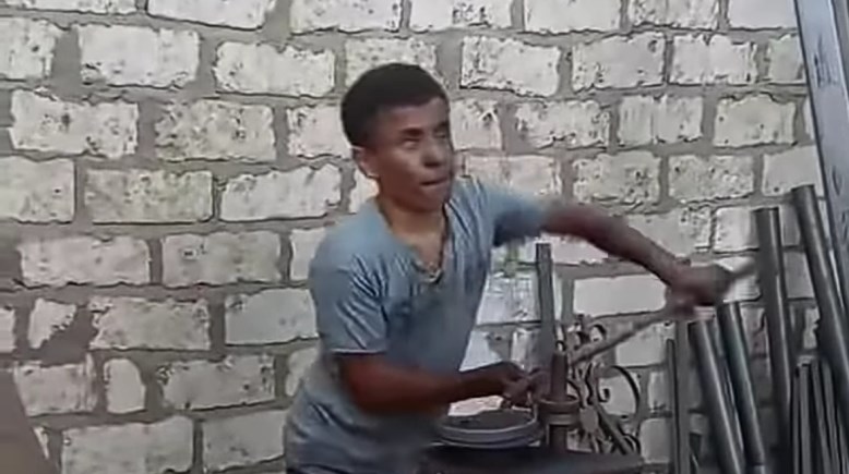 الطفل شنودة الكفيف 