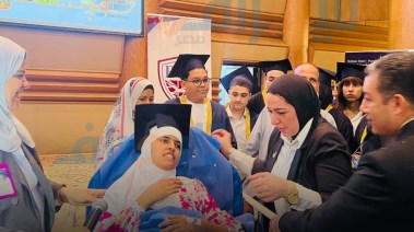 الطفلة آية