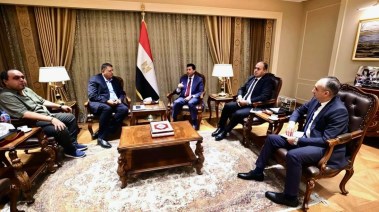 وزير الرياضة خلال اجتماعه مع اتحاد اليد