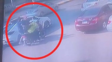 فيديو اعتداء على طالب جامعي بالجيزة