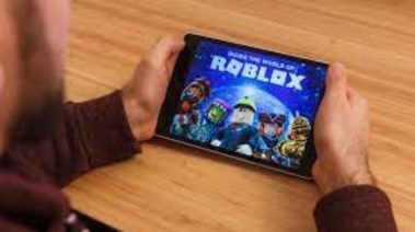 لعبة “Roblox”