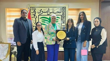 مبادرة “أنتي الأهم” تكرم رئيسة المجلس القومي للطفولة والأمومة