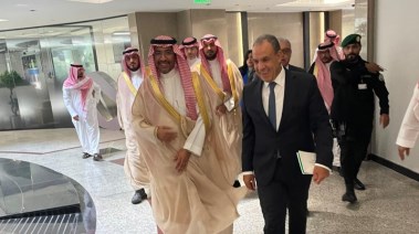 وزير الخارجية بدر عبدالعاطي ووزير الصناعة السعودي بندر بن إبراهيم