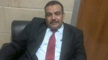 الطبيب المتوفى في الصف