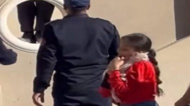 إنقاذ قطة محتجزة بأحد العقارات