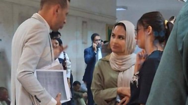 نزال إحدى ضحايا حادث طريق الواحات