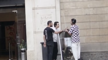 لحظة الاعتداء على محمود يحيى