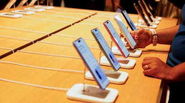 iPhone 17