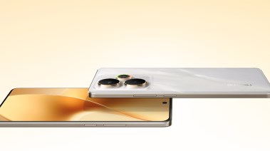 realme 15