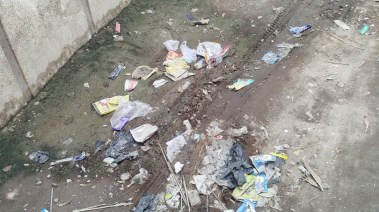 غرق المنازل في مياه المجاري 